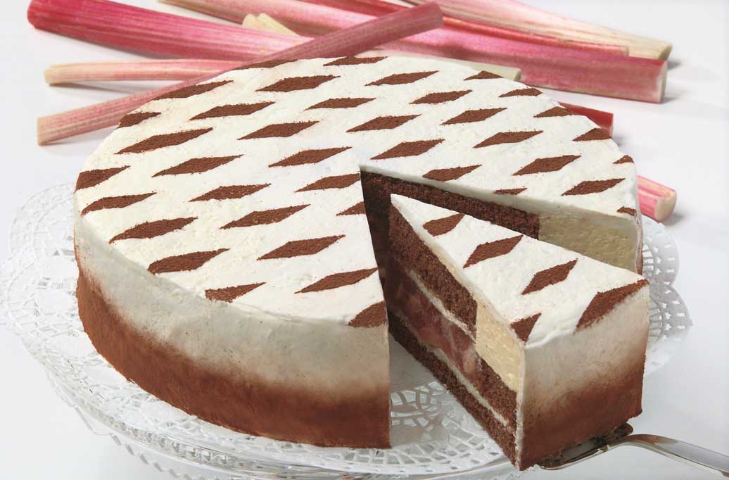 Amaretto Chocolate Cake Part 1 - YouTube