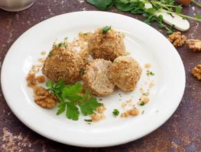 Walnussknödel | Foto: Andrea Jungwirth Walnussknödel