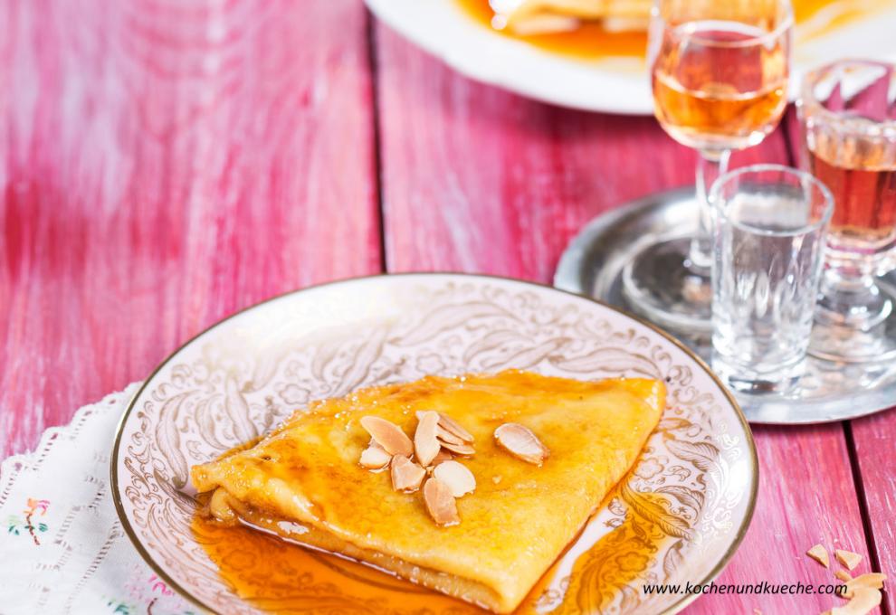 Crêpes Suzette mit Orangensirup